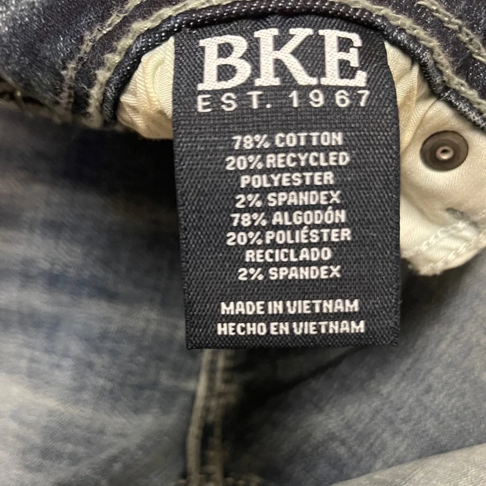 BKE Straight Fit Blue Jeans 28x32 - Picture 7 of 7